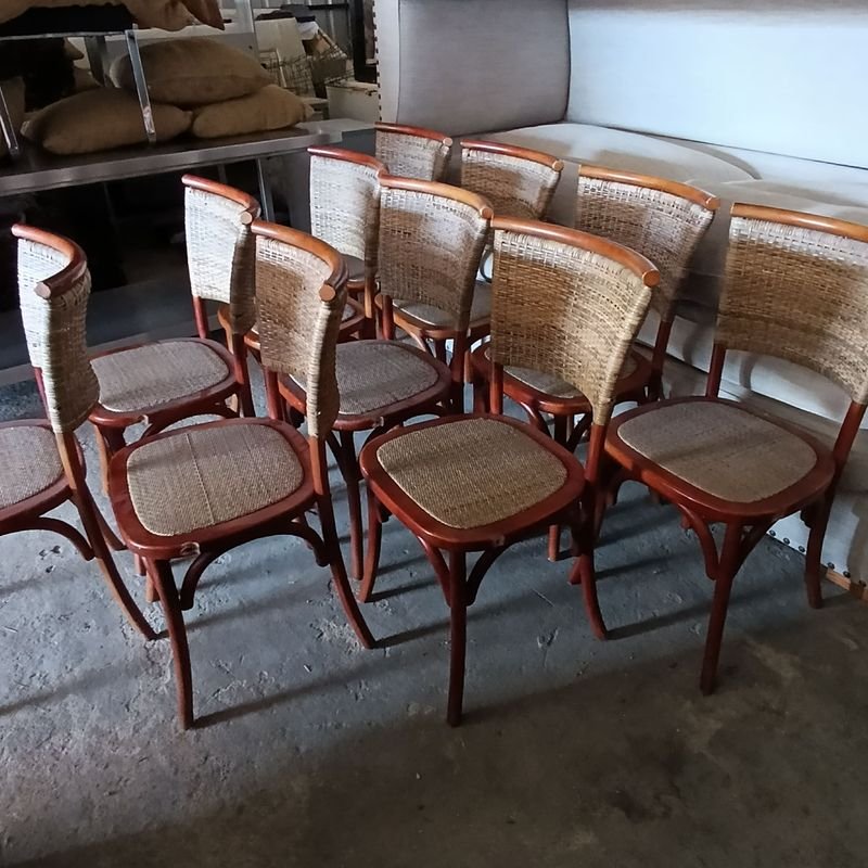 Sillas de madera maciza y ratán natural con posabrazos - imagen 5