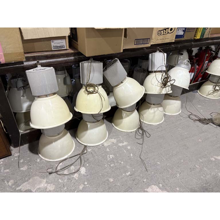 Lote anterior: 10 Focos diferentes modelos, se venden a la vista