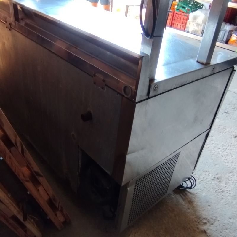 Refrigeradora Profesional Turbo Air CON SOBRE ESTRUCTURA DE SERVICIO - imagen 9