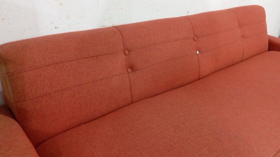 Sofá moderno de tres cuerpos con tapicería roja - imagen 5