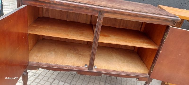Mueble de madera en buen estado - imagen 4