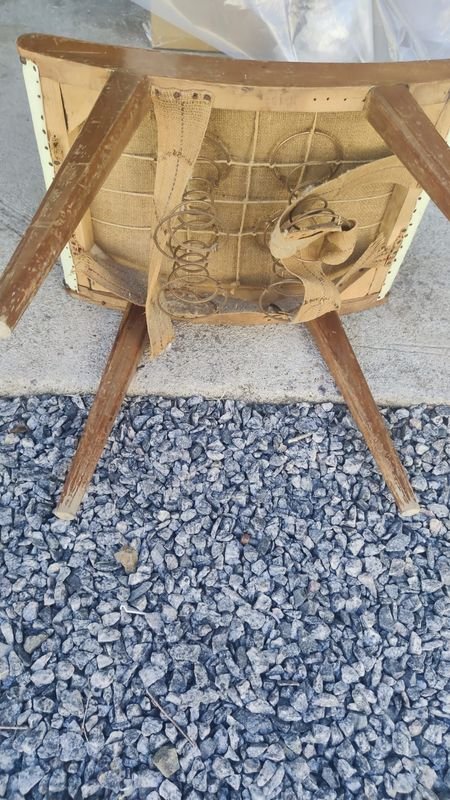 Item 869976 - Image 1