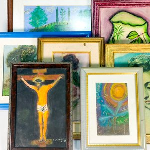 Lote de 11 Cuadros: Óleos y Láminas con Paisajes, Jarrones, Virgen, Catedral y Más - imagen 2