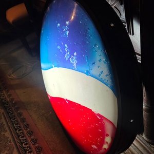 Cartel Luminoso Vintage Pepsi - Acrílico y Chapa, 74cm Diámetro - imagen 3