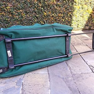 Bolso de Viaje Verde con Carro Plegable y Ruedas - imagen 2