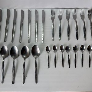 Lote anterior: Juego Incompleto de Cubiertos Hercules Inox