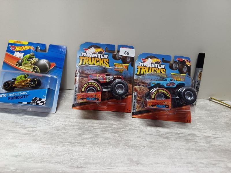 Item 896409 - Image 0