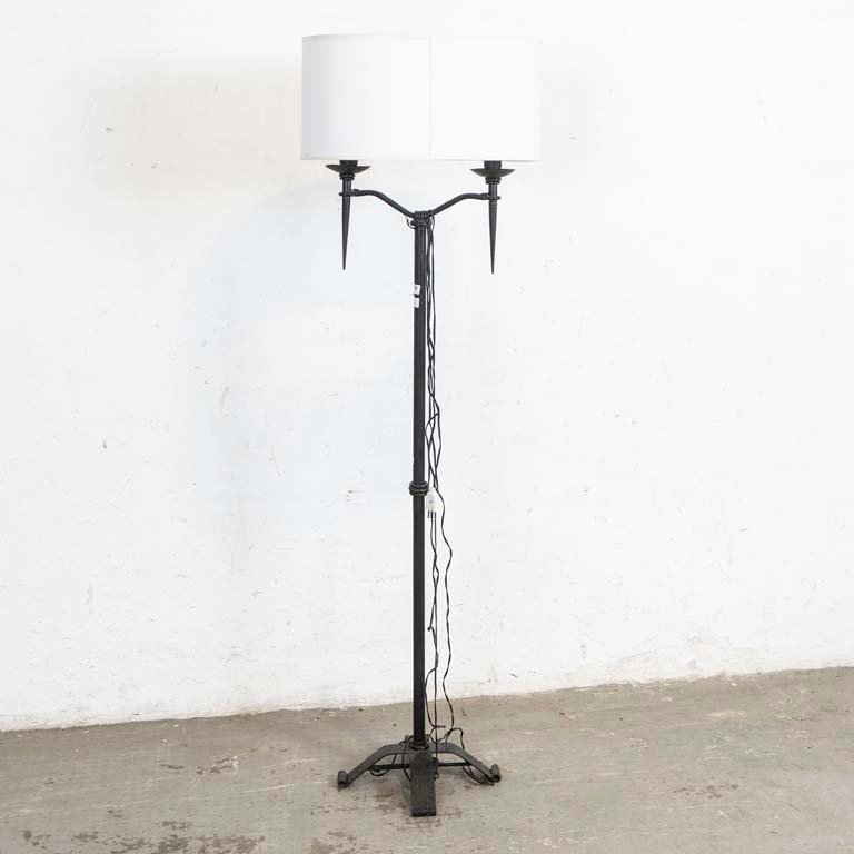 Lámpara de Pie Metálica con Pantalla y Dos Luces