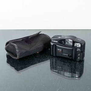 Lote siguiente: Cámara Canon Prima AF-7 con Estuche