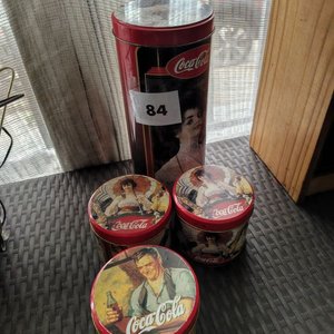 Lote siguiente: Lote de 4 Latas de Colección Coca-Cola: 3 Bajas y 1 Alta
