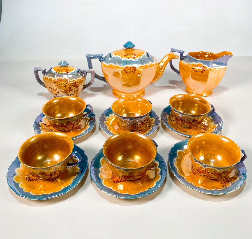 Lote anterior: Colección de loza azul y naranja