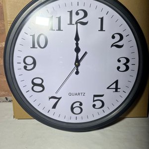 Reloj de Pared Grande Negro Cuarzo 45 cm Diámetro Nuevo - imagen 2