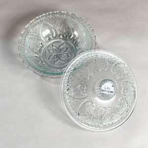 Caramelera Antigua de Vidrio Tallado con Tapa - Diámetro 18 cm - imagen 2