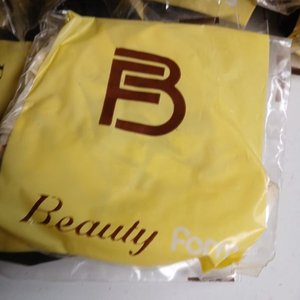 Lote de 10 Bolsas con Sostén y Repuestos para Lencería - imagen 5