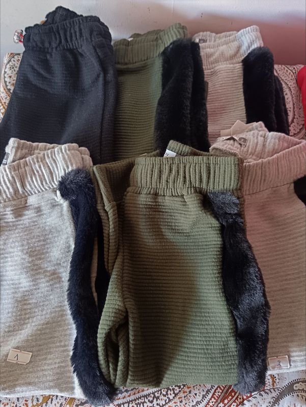 Lote anterior: Lotes de pantalones para niñas con felpa y algodón