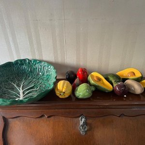 Lote anterior: Fuente Decorativa con Forma de Hoja y Frutas de Cerámica