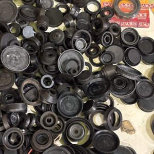 Lote de Gomas y Retenes para Freno y Embrague - imagen 8