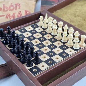 Lote de Juegos Antiguos: Bingo, Ajedrez, Naipes y Rompecabezas - imagen 3