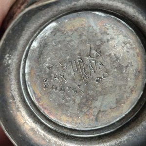 Juego de Metal Plateado: Jarrito con Conejo y Palillero Sheffield - imagen 6