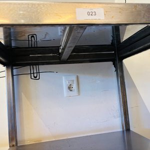 Lote #023 – Estantería en acero inoxidable de alto calibre con 3 estantes – 68x56x130cm - imagen 4