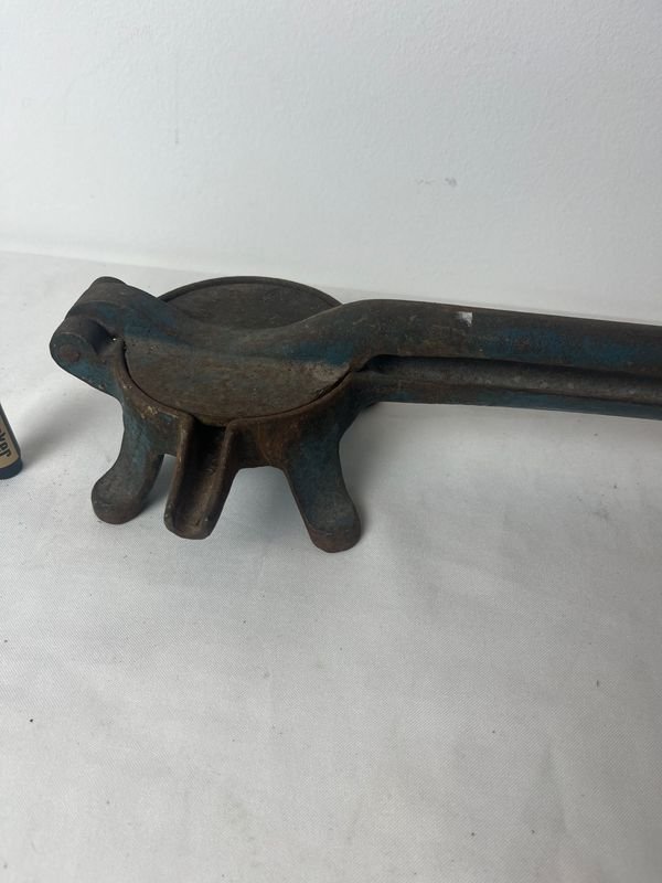 Prensa churrasquera para venta en subasta - imagen 2