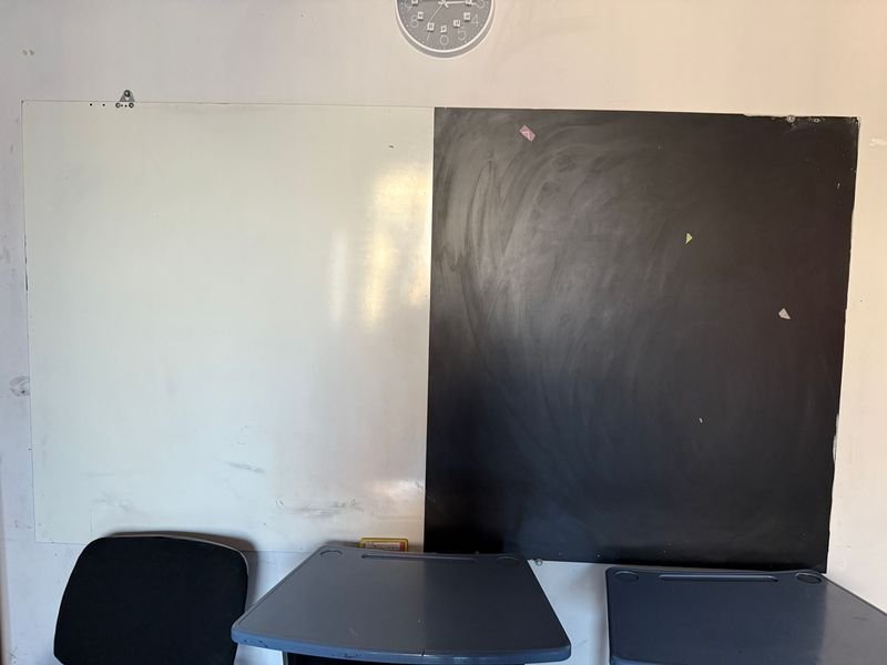 Item 835605 - Image 0