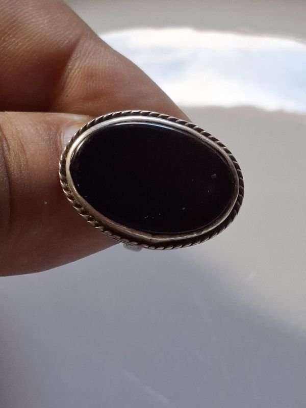 Anillo de plata con piedra Onix - imagen 2