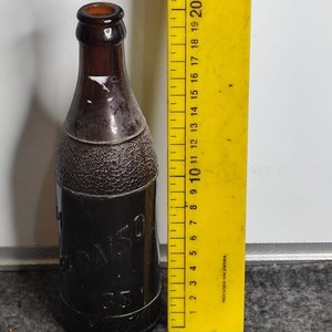 Lote siguiente: Botella Antigua "El Paraíso" Ámbar Coleccionable
