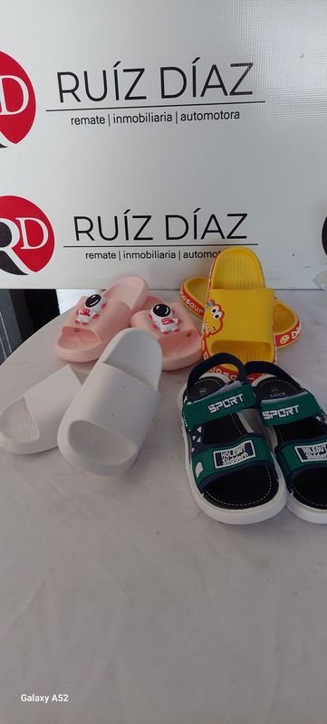 Lote anterior: Calzado B26-4 Talle 32-33-34 - Ropa y Accesorios