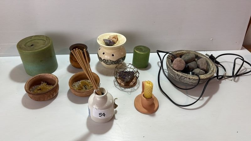 Lote de Velas y Aromaterapia: Velas Grandes, Difusor y Portavelas