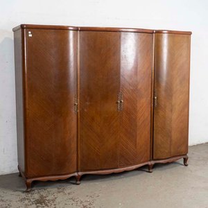 Lote anterior: Ropero Francés de Cuatro Puertas con Cajones Interiores