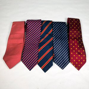 Lote anterior: Lote de 5 Corbatas para Caballero - Diseños Variados