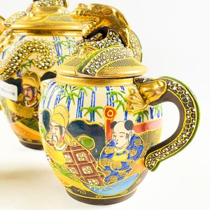 Juego de Porcelana Satsuma con Dragones y Figuras Orientales - imagen 5