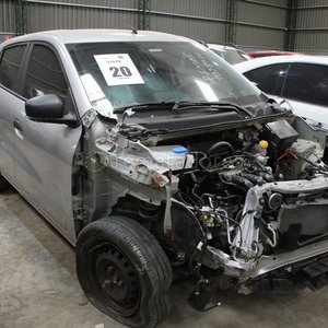 Lote anterior: Renault Kwid 2020 Gris Plata - Vehículo para repuestos o desarme