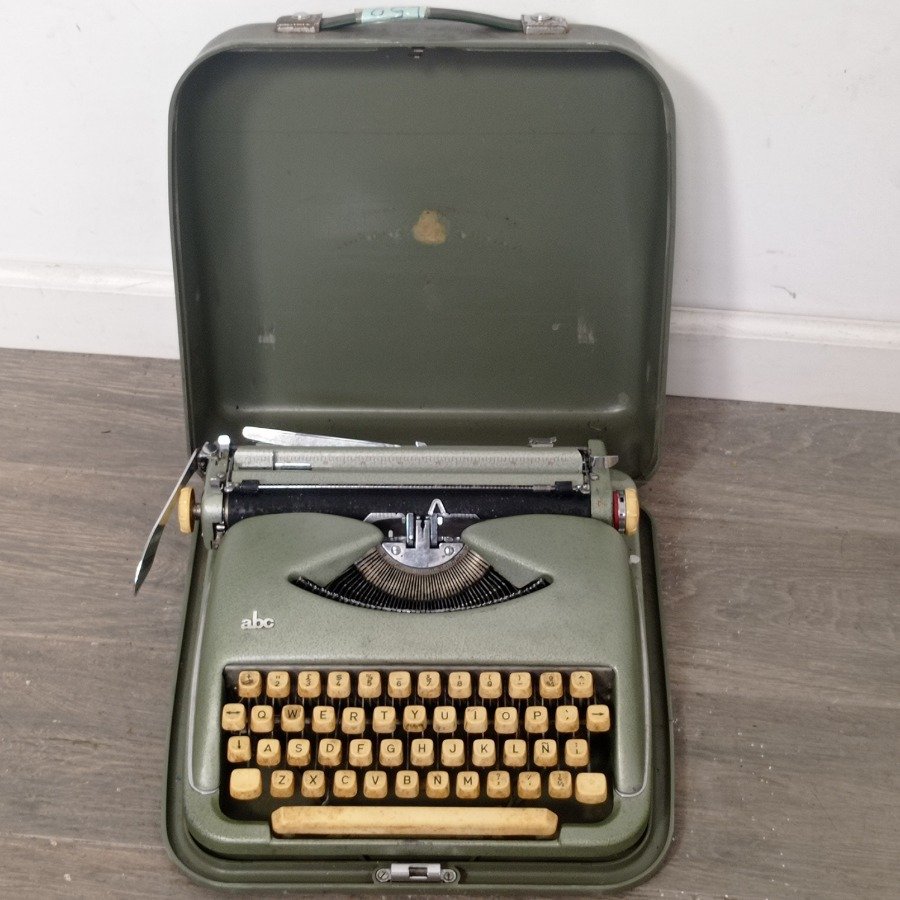 Item 15591 - Image 0