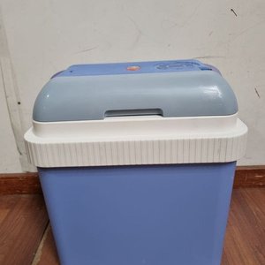 Conservadora Portátil Eléctrica Best Cool 24 Lts para Auto o Viaje - imagen 1