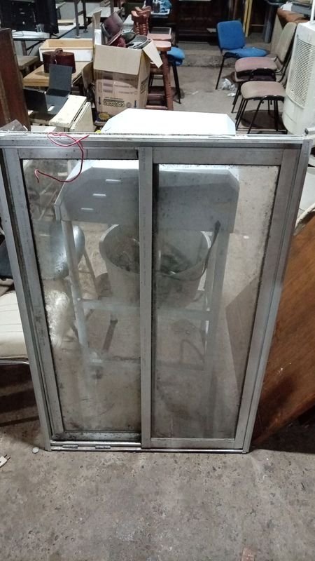 Ventana Corrediza de Aluminio 1.20 x 1 mts
