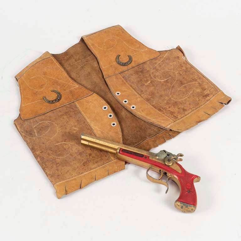 Lote anterior: Juguetes para niños: chaleco de cuero y pistola de metal y plástico