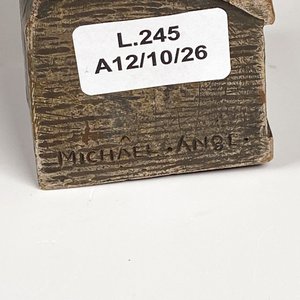 Figura de Bronce de Personaje Histórico, Firmada - imagen 5