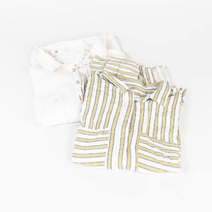 Lote anterior: Lote de Dos Camisas: Blanca Lolita Talle XL y Rayada Sin Talle