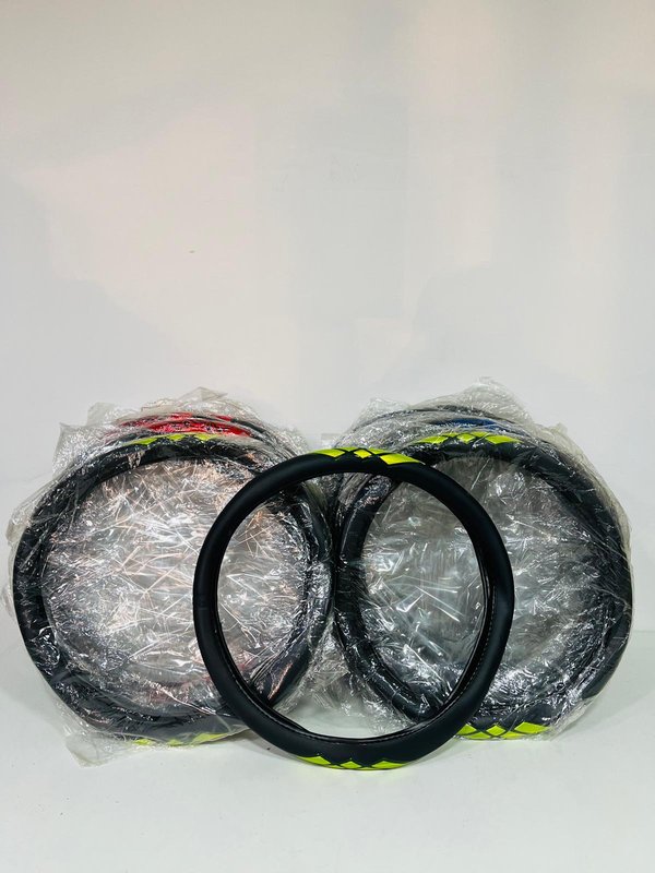 Lote de 20 Cubre Volantes Universales para Auto - imagen 1