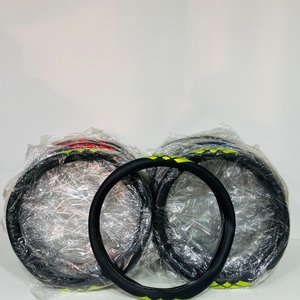 Lote anterior: Lote de 20 Cubre Volantes Universales para Auto