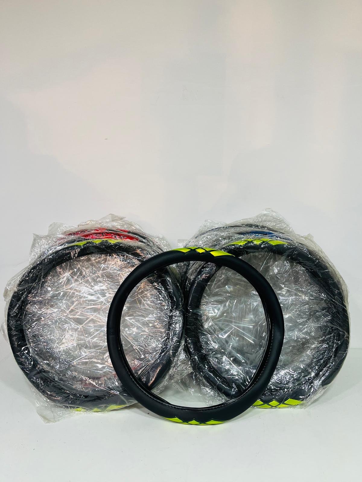 Lote de 20 Cubre Volantes Universales para Auto
