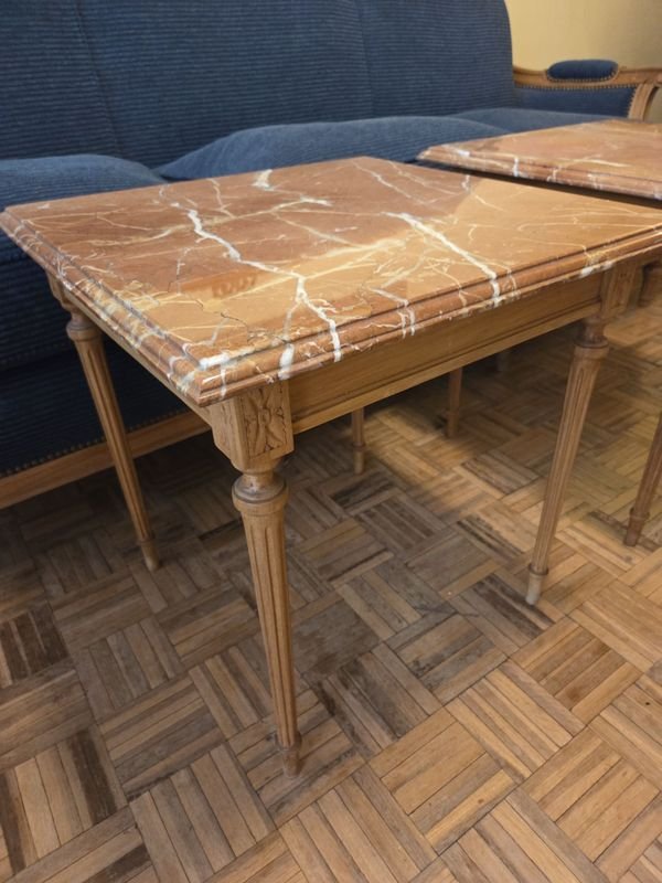 Mesa lateral Luis XVI con tapa de mármol en excelente estado - imagen 3