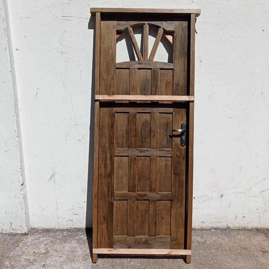 Item 16770 - Image 1