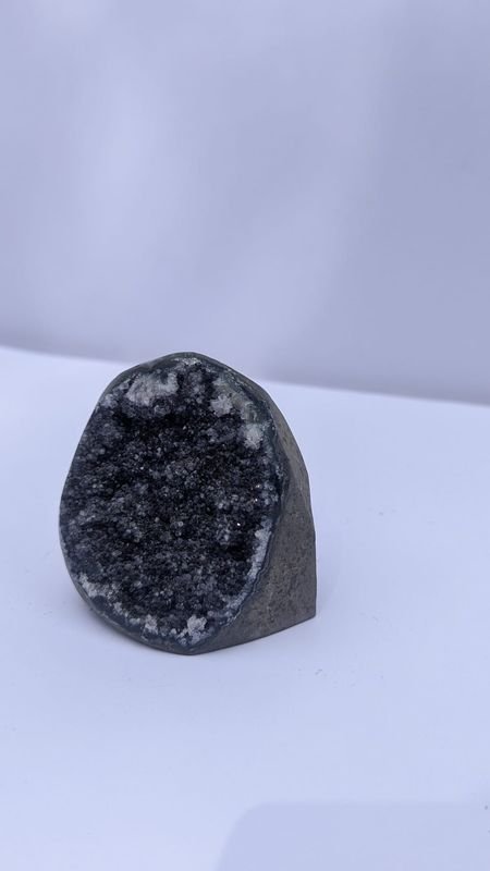 Item 883520 - Image 1