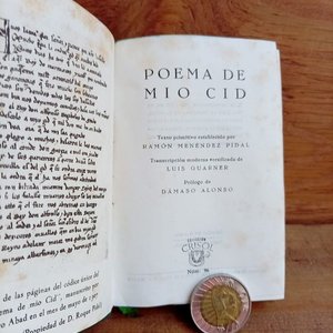 Lote siguiente: Libro "Poema de Mio Cid" - Edición Crisol Aguilar (1946)