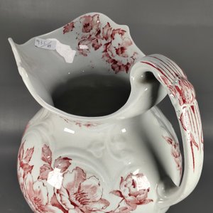 Jarra de Porcelana Blanca con Flores Rojas - Sellada "Anemone" - imagen 4