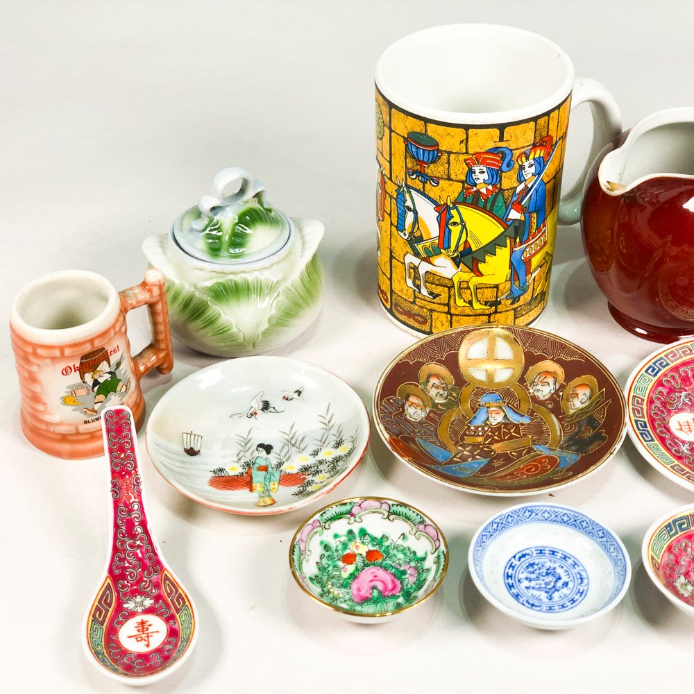 Lote de porcelana oriental con detalles - imagen 3