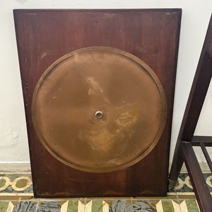 Mesa Auxiliar de Madera con Plato Giratorio de Cobre - imagen 9
